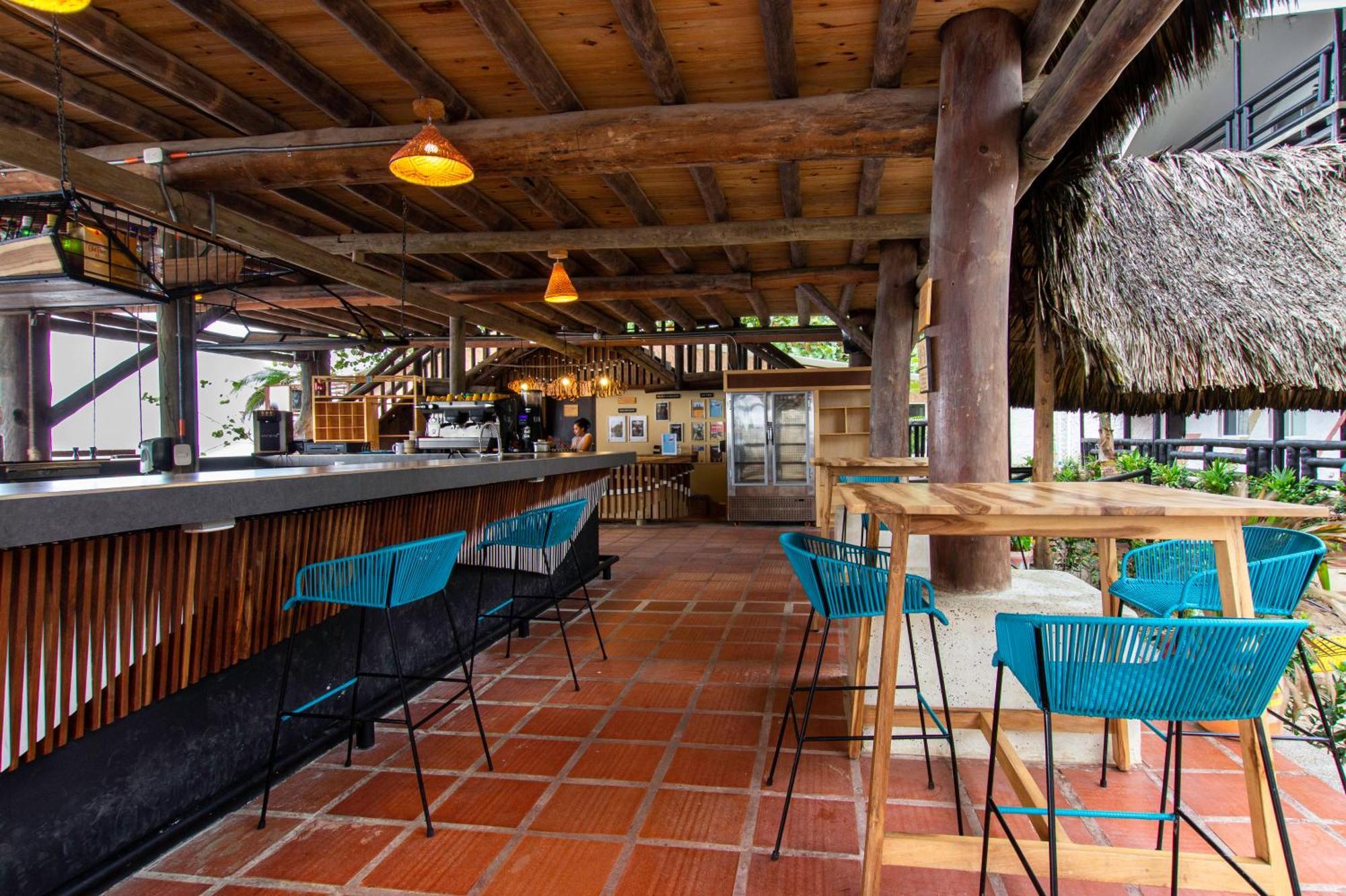 Socialtel Palomino - Formerly Selina Palomino Luaran gambar